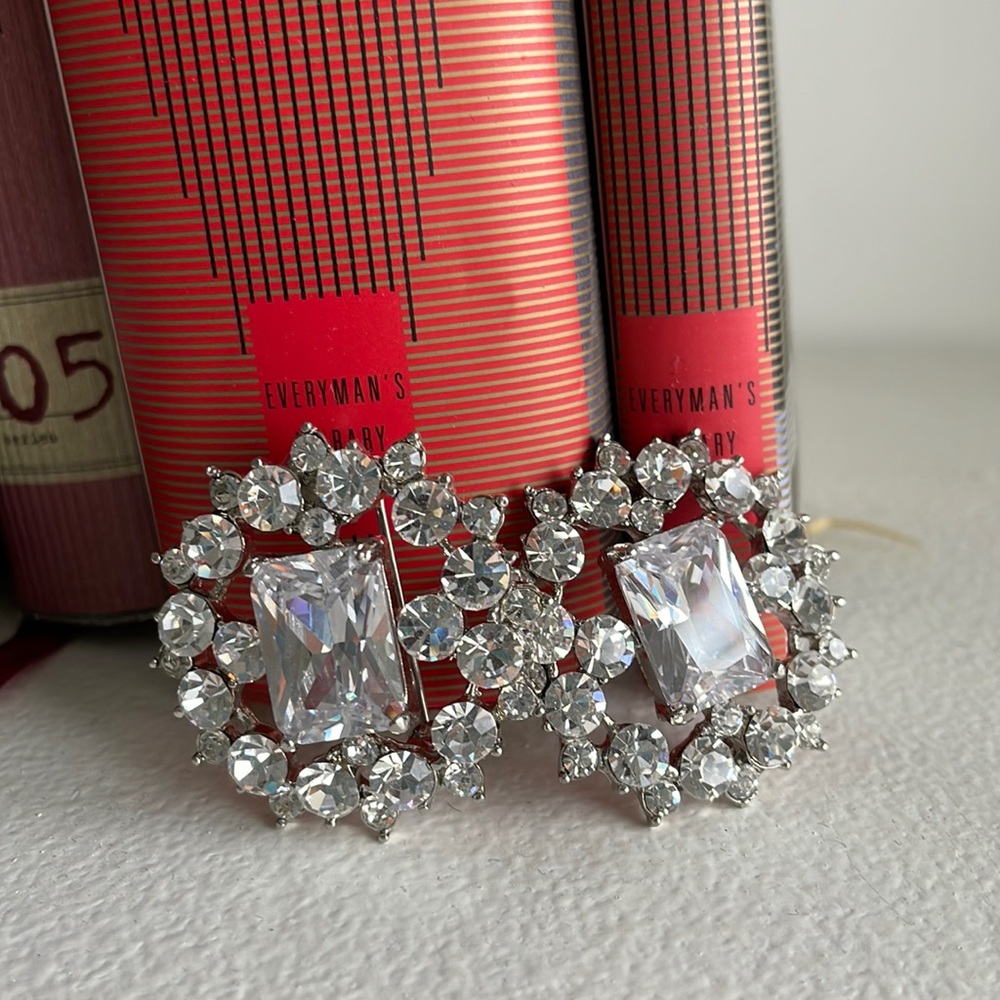 Crystal brooch x2 - super sparkly ✨
